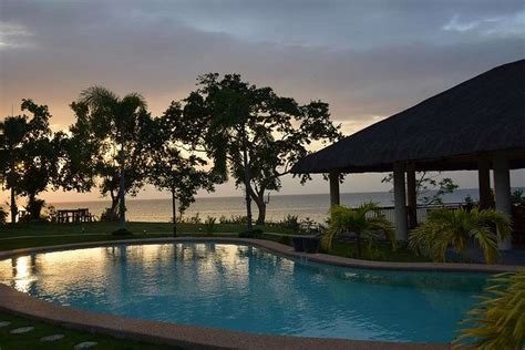 hotel resorts in tagbilaran bohol.